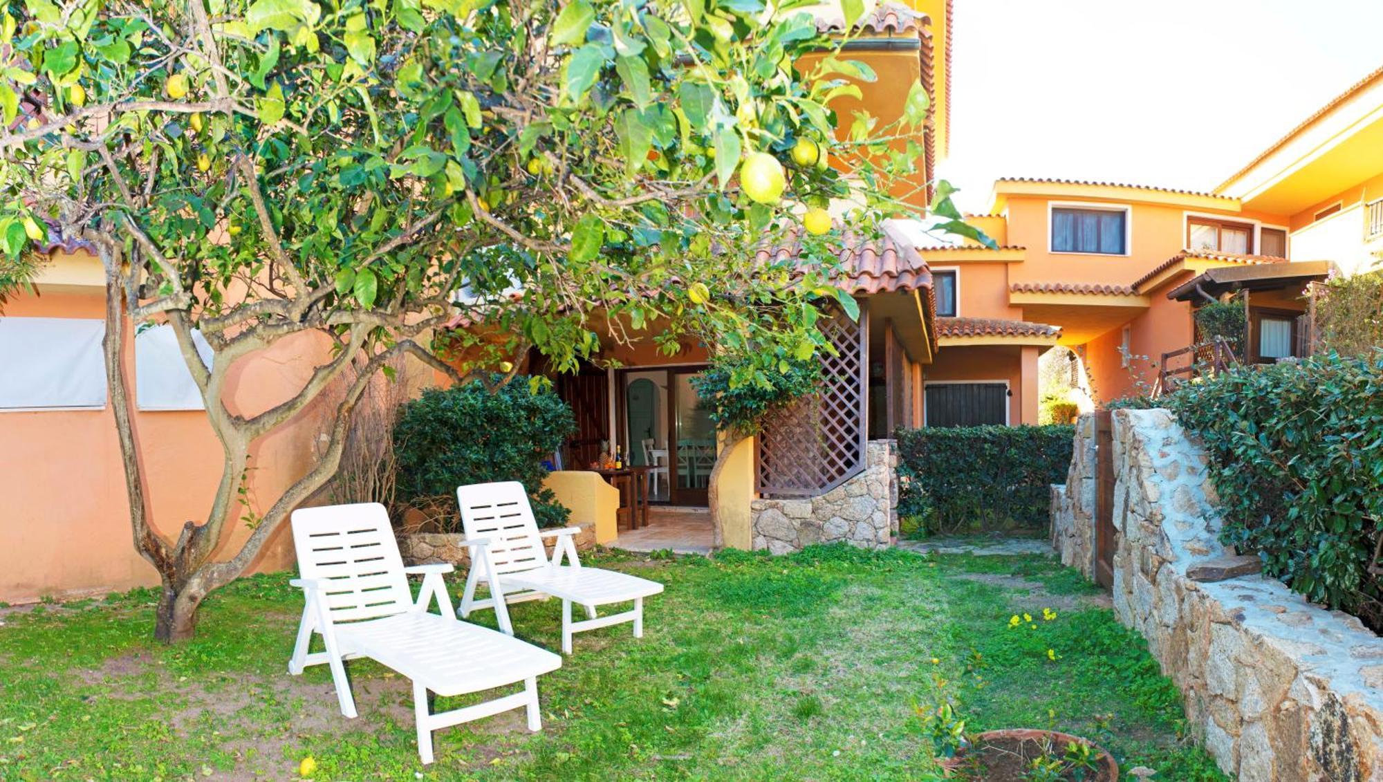 Ampio Trilocale Sul Golfo Di Marinella Villa Marinella  Buitenkant foto