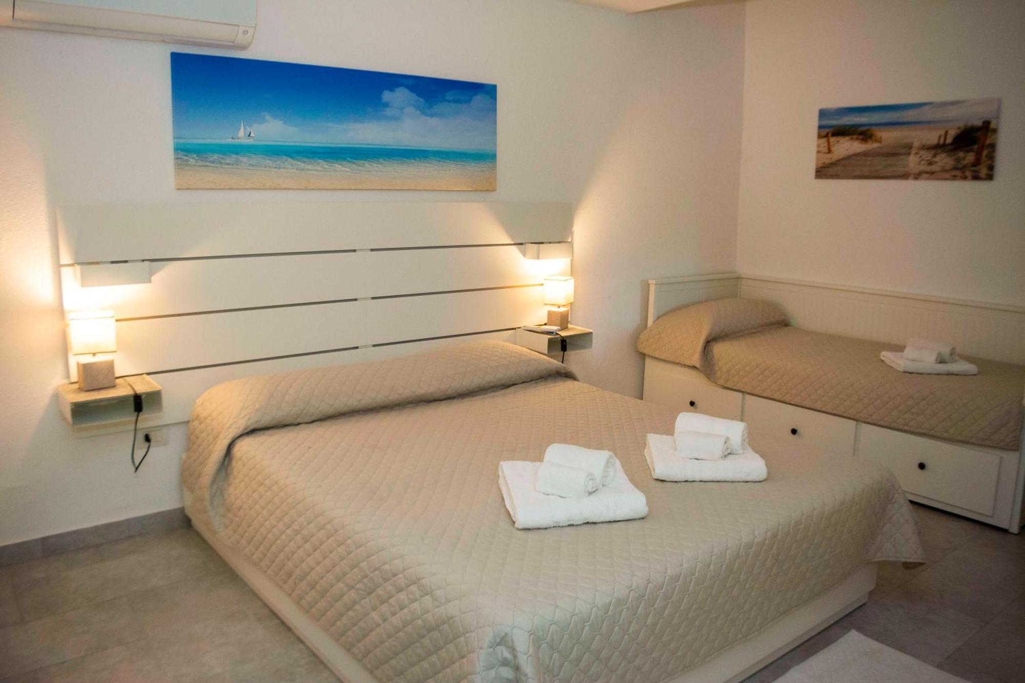 Ampio Trilocale Sul Golfo Di Marinella Villa Marinella  Buitenkant foto