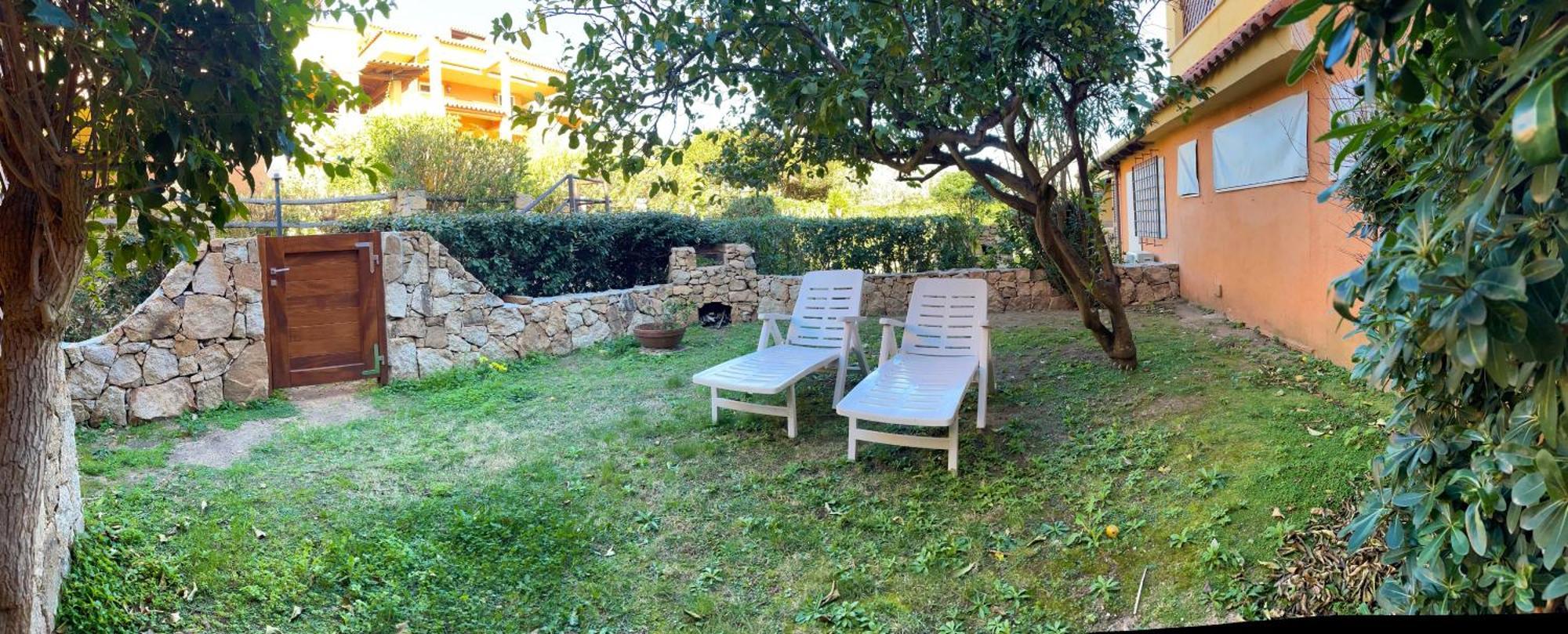 Ampio Trilocale Sul Golfo Di Marinella Villa Marinella  Buitenkant foto