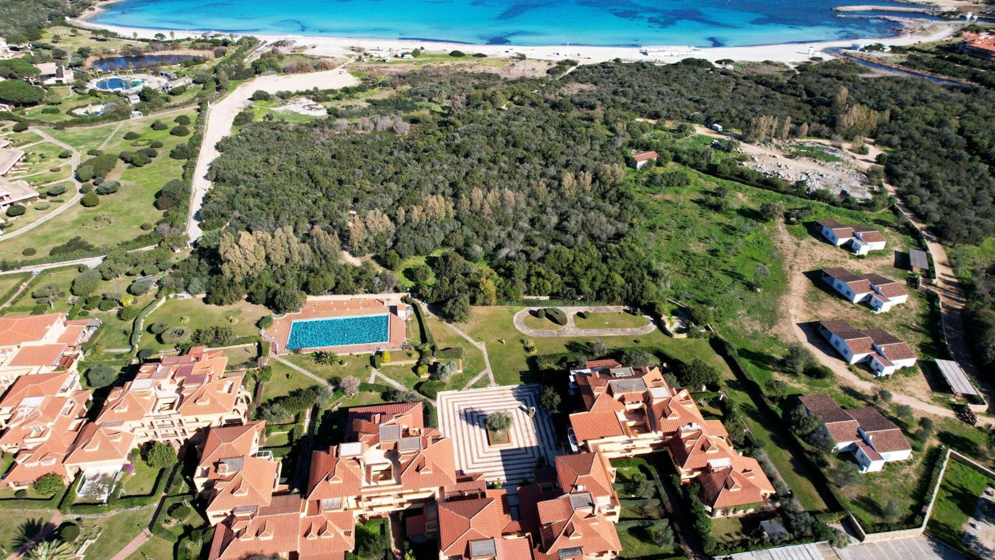 Ampio Trilocale Sul Golfo Di Marinella Villa Marinella  Buitenkant foto